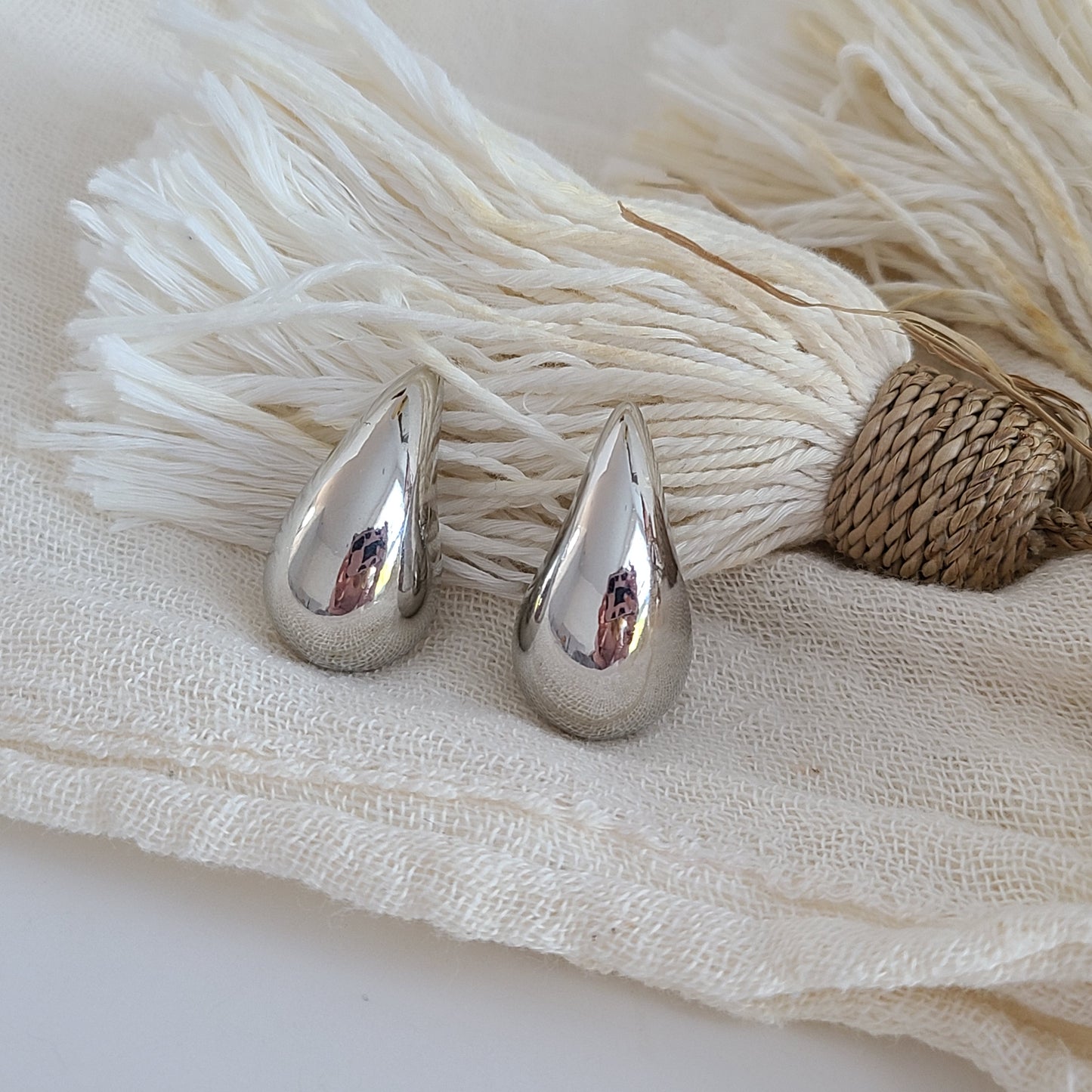 Lili Silver - Large Earrings