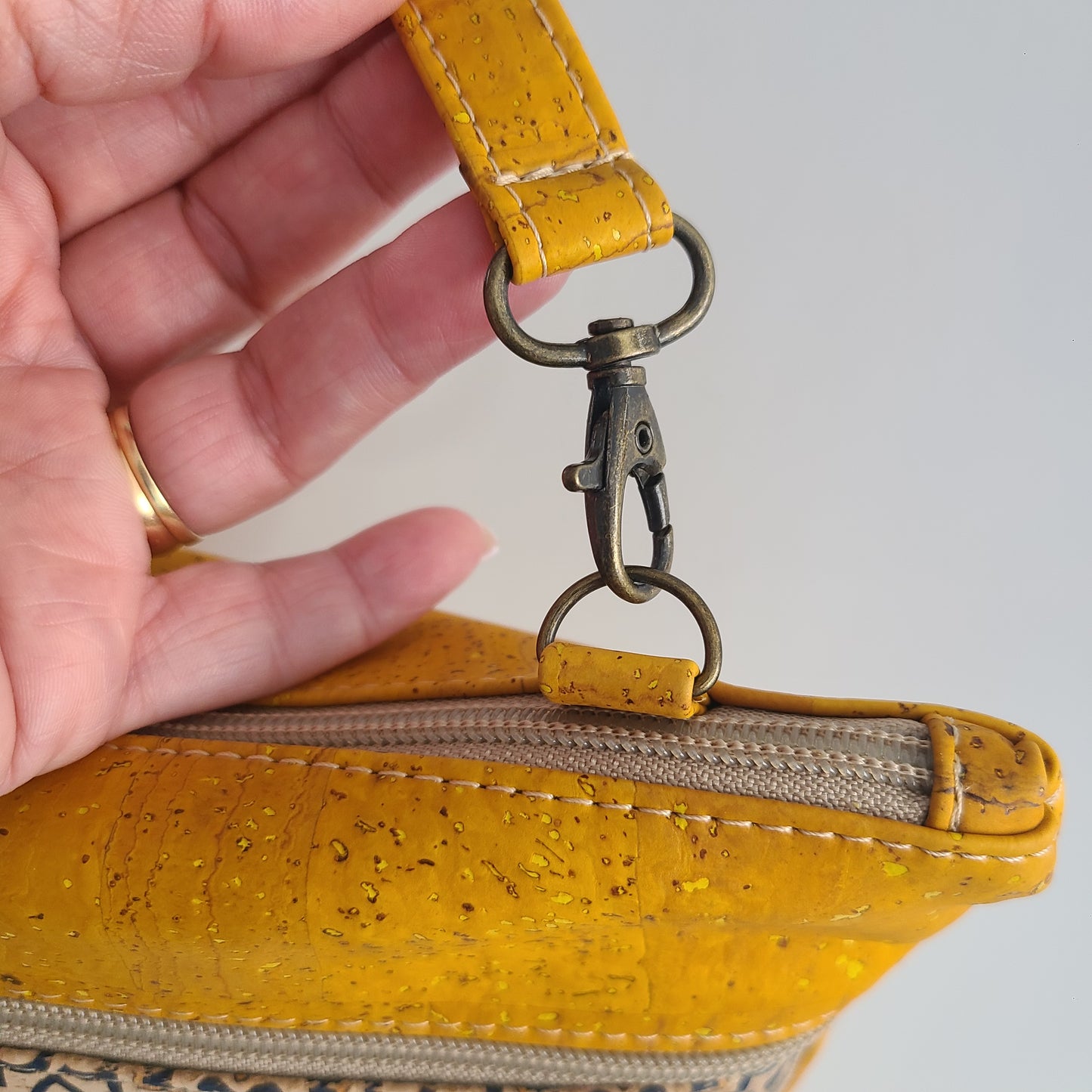 Ensemble de sacs jaune moutarde