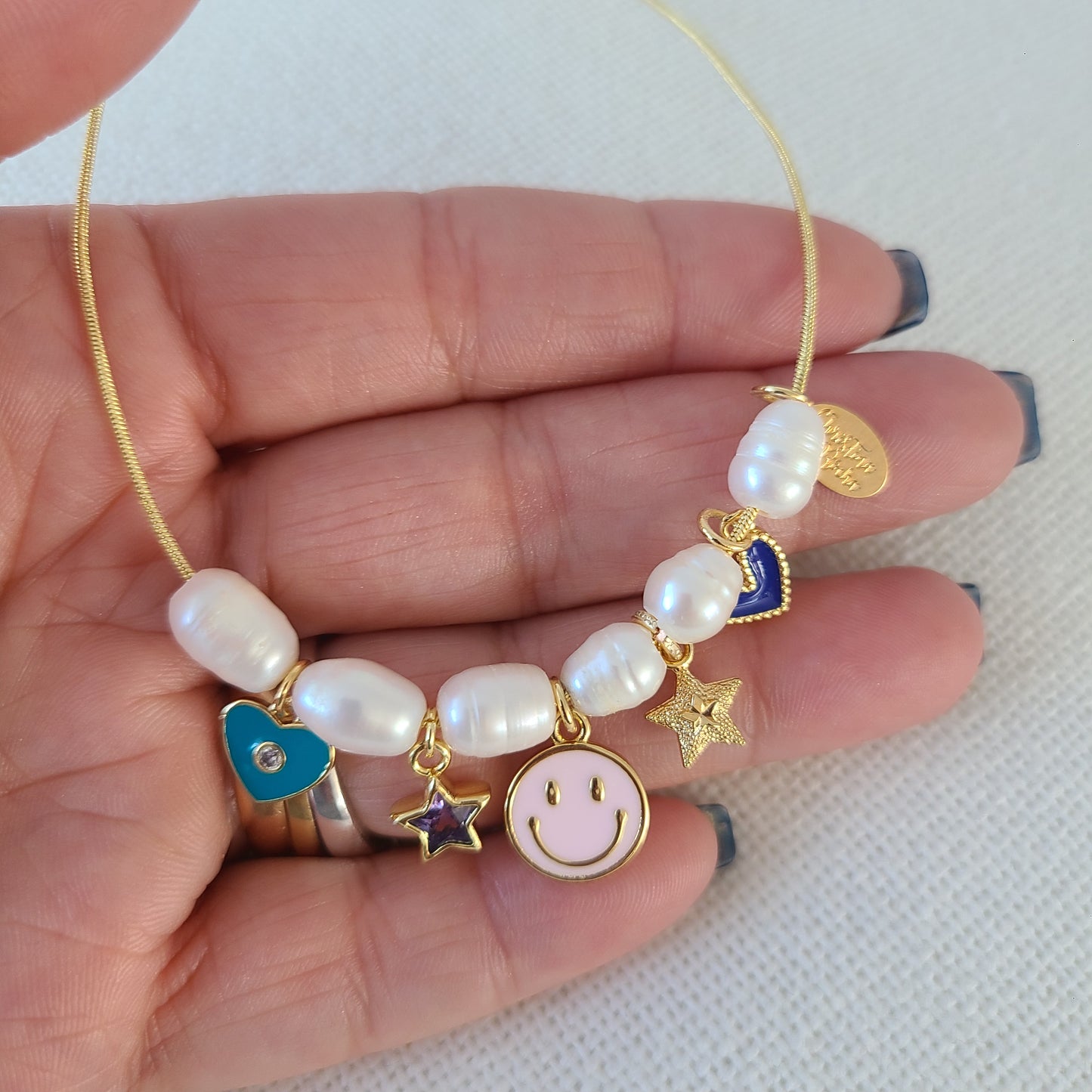 Breloque Perles et Visage Souriant