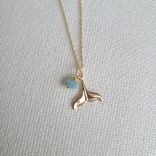 Collier queue de baleine