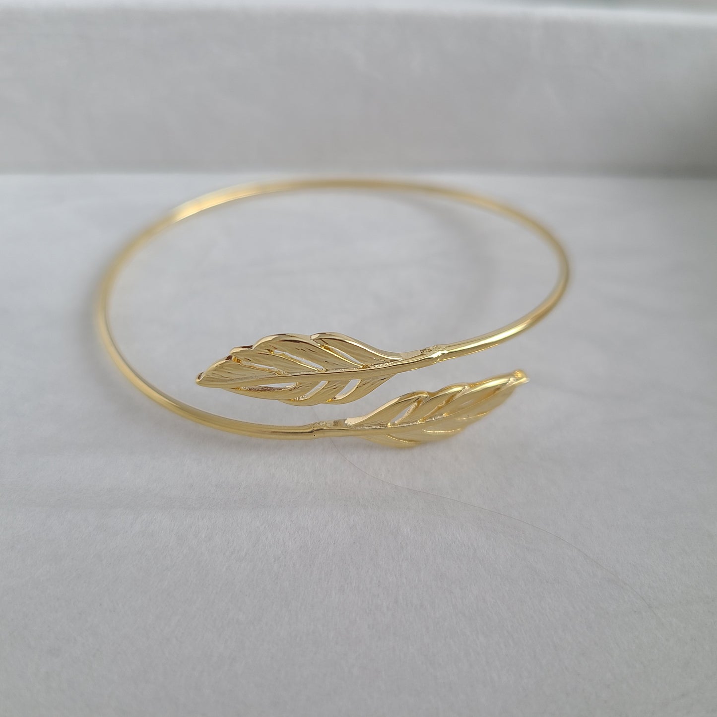 Bracelet jonc feuille