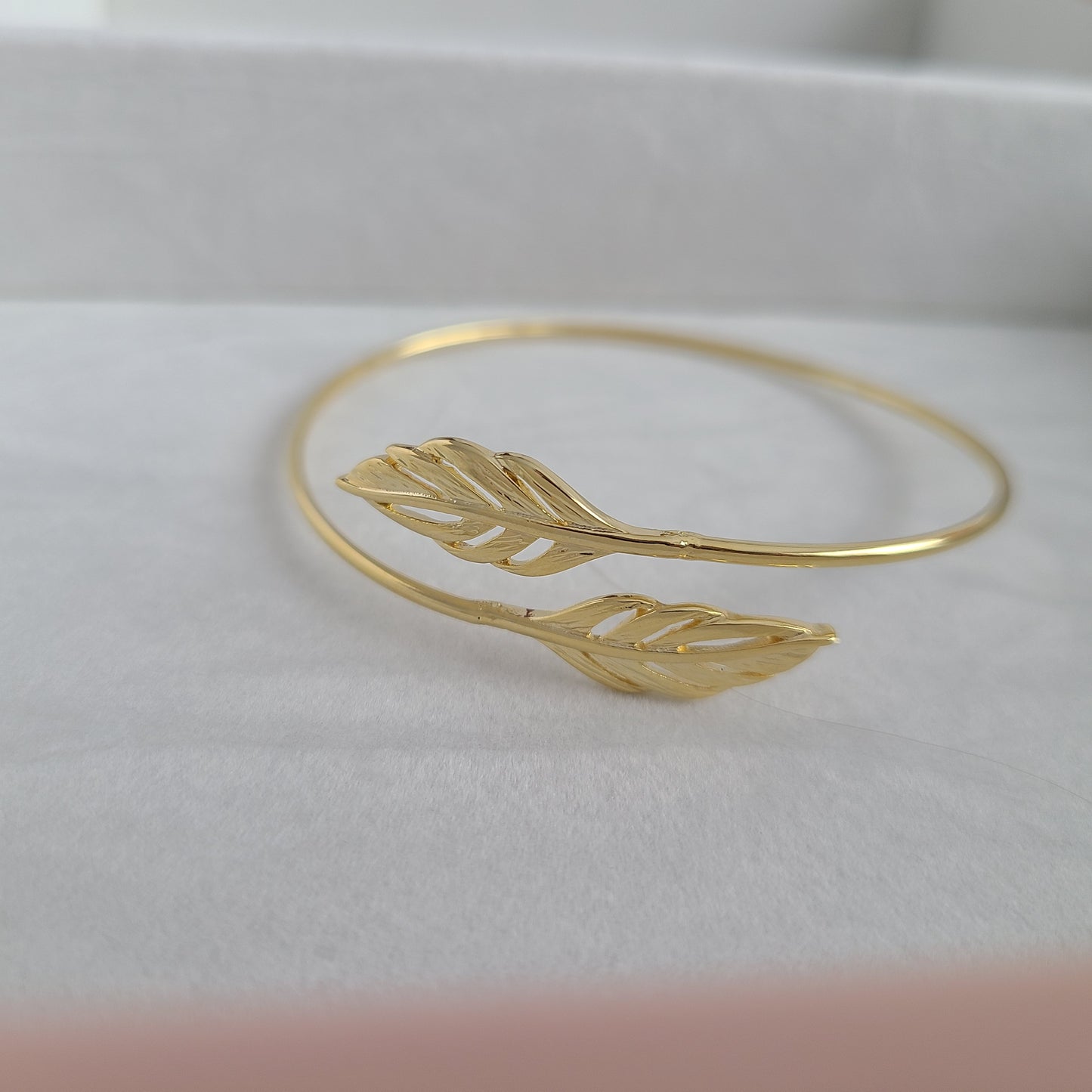 Leaf Bangle bracelet