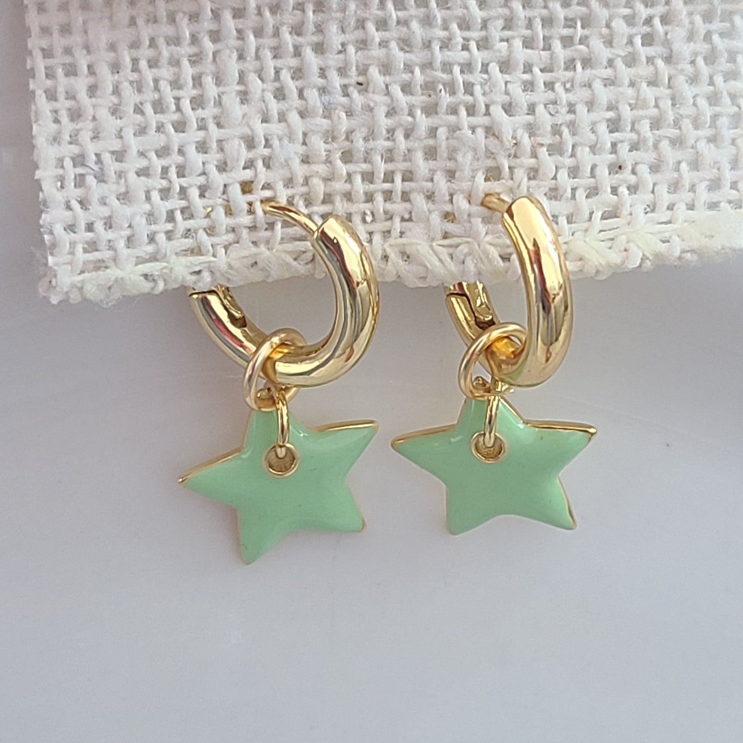 Boucles d'oreilles créoles Samantha Huggie - Vert