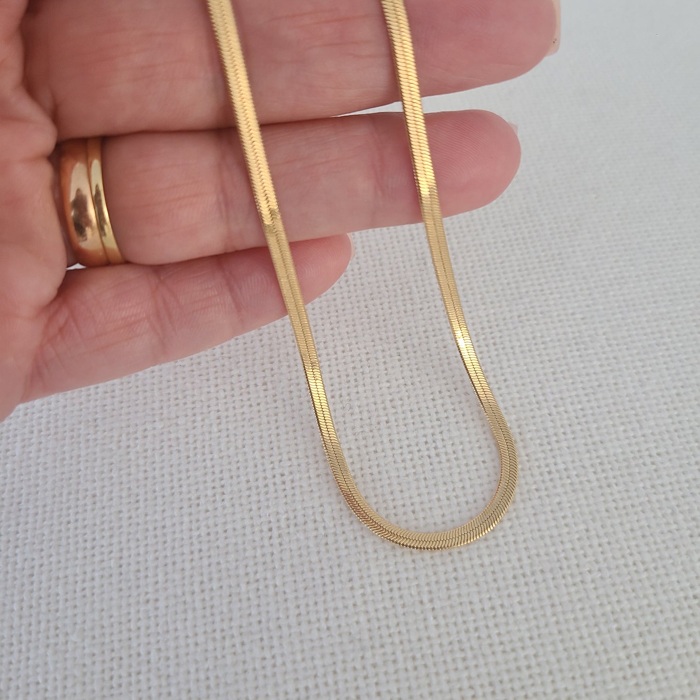 Alba Gold Necklace