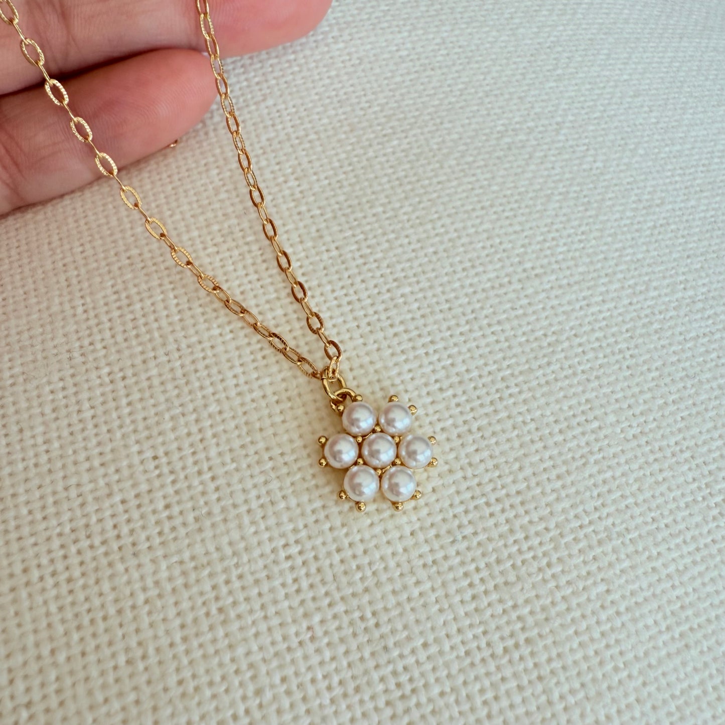 Pearl Flower Necklace