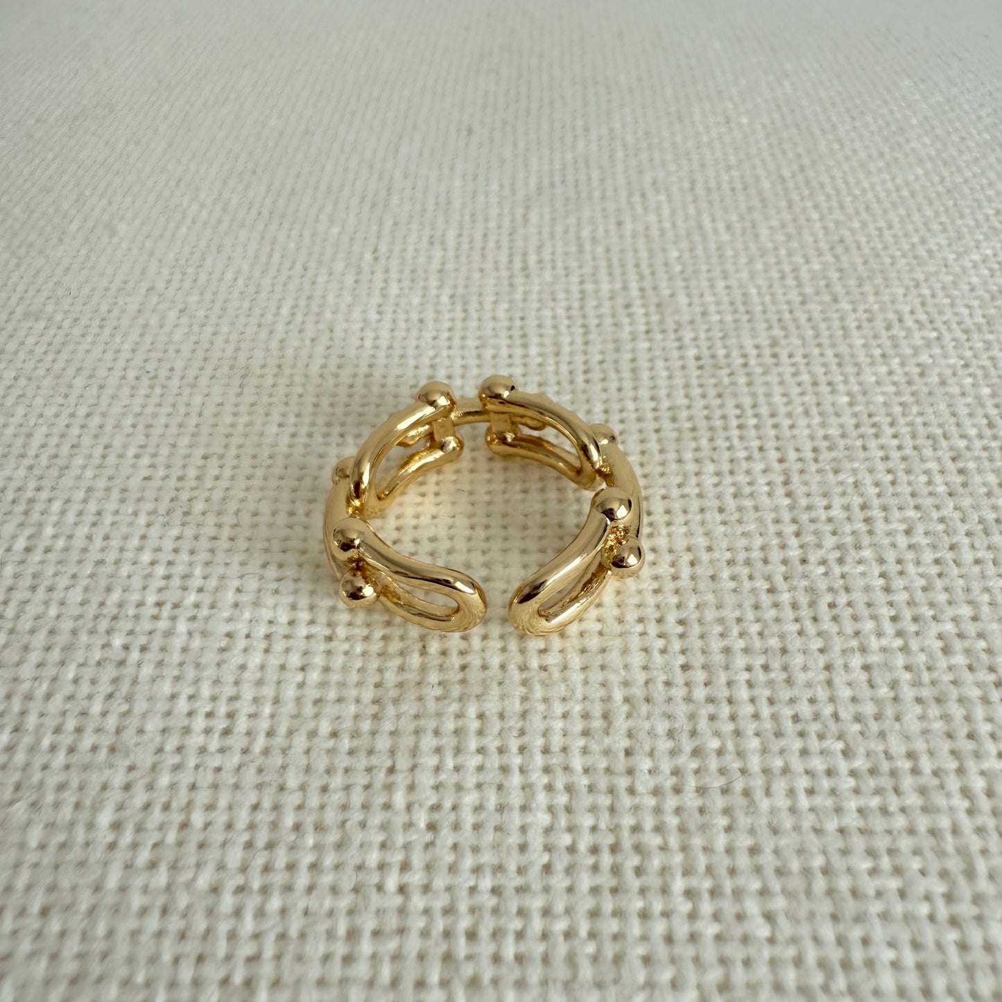 Lucia Ring